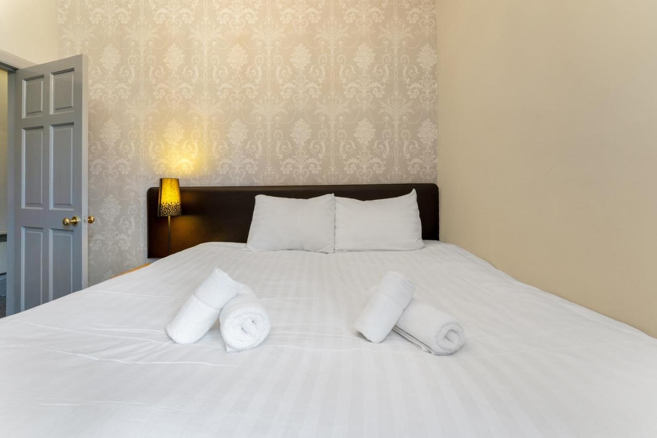 Unique 2 Bedroom Castle Suite Apartment - Near Edinburgh Castle & Royal Mile Εξωτερικό φωτογραφία