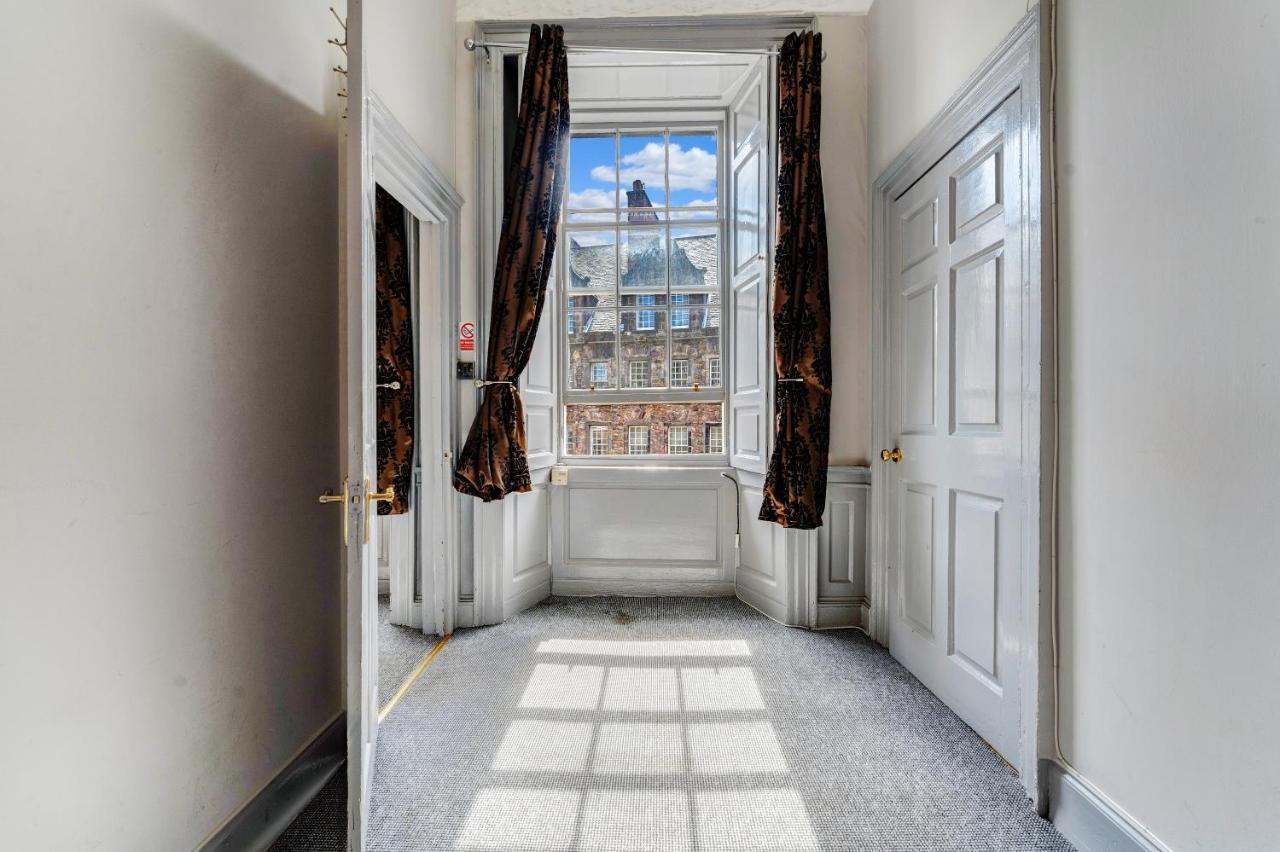 Unique 2 Bedroom Castle Suite Apartment - Near Edinburgh Castle & Royal Mile Εξωτερικό φωτογραφία