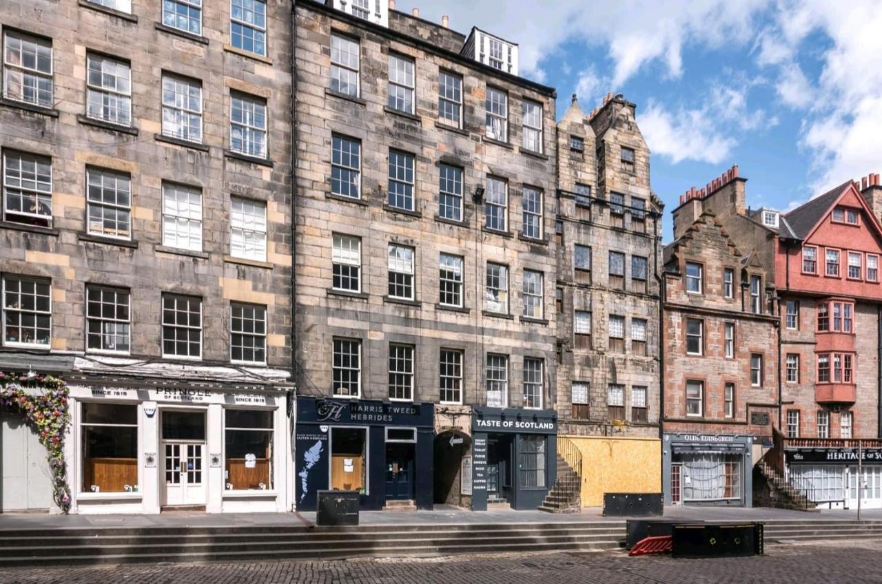 Unique 2 Bedroom Castle Suite Apartment - Near Edinburgh Castle & Royal Mile Εξωτερικό φωτογραφία