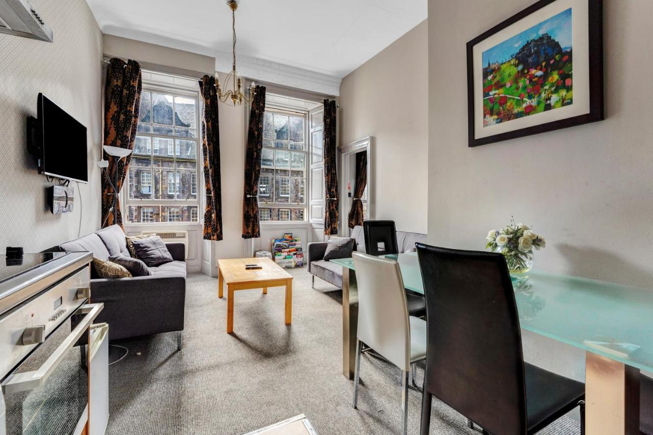 Unique 2 Bedroom Castle Suite Apartment - Near Edinburgh Castle & Royal Mile Εξωτερικό φωτογραφία